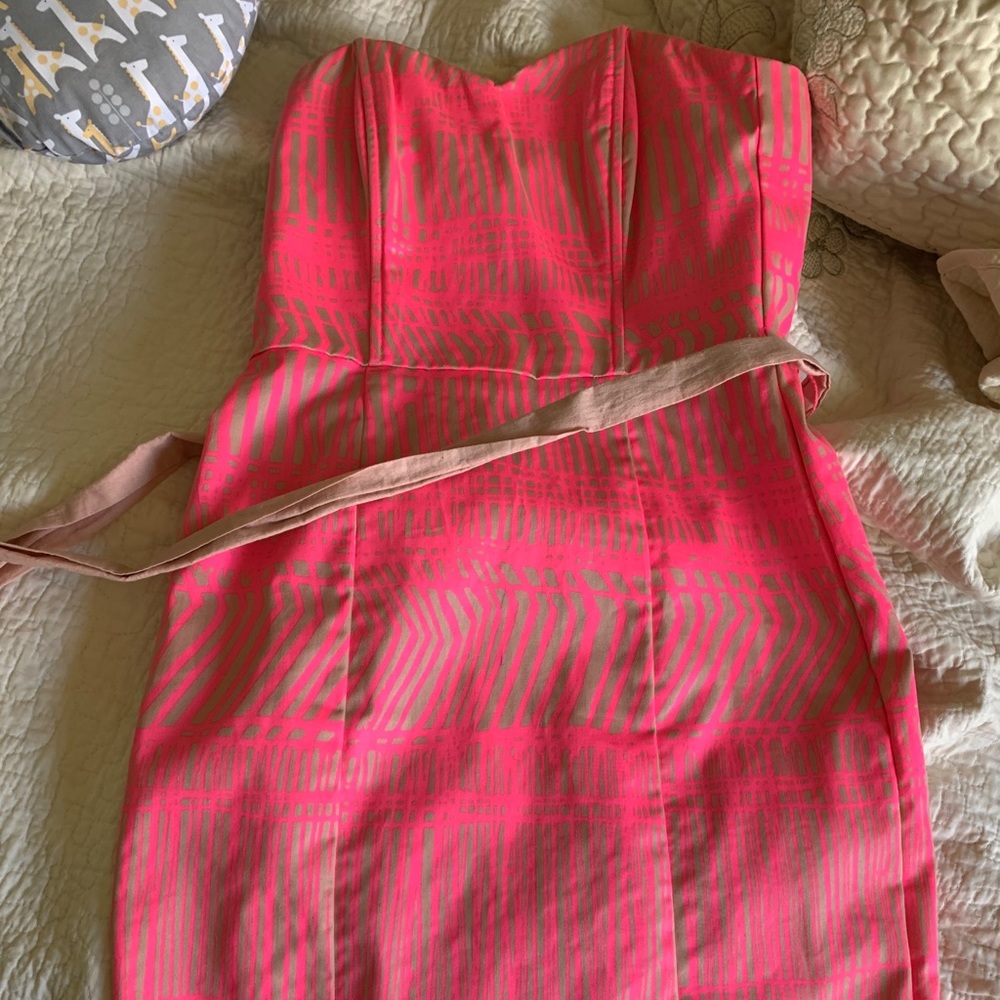 H&M strapless sweetheart neck bright pink dress